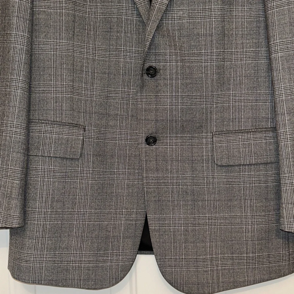 Jos. A Banks Wool Traveler’s Collection Blazer/Jacket 42R Gray Tailored Fit